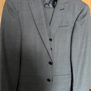 Mens Gray Windowpane Suit 3pc